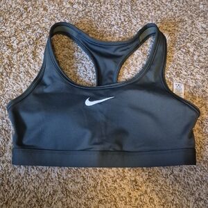 Nike Swoosh Sports Bra